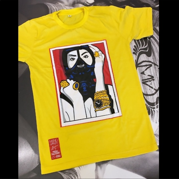 Lady diamond gas mask tee - Picture 2 of 2